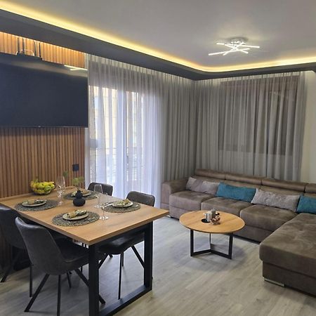 Luxury City Centre Appartment Iva Сливен Экстерьер фото